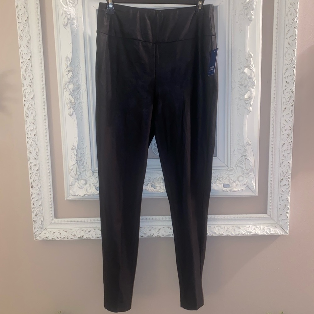 NEW CROWN & IVY BLACK LEGGINGS